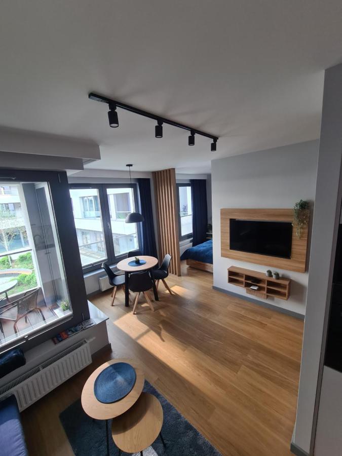 Sea Apartament - Plac Unii กดิเนีย ภายนอก รูปภาพ