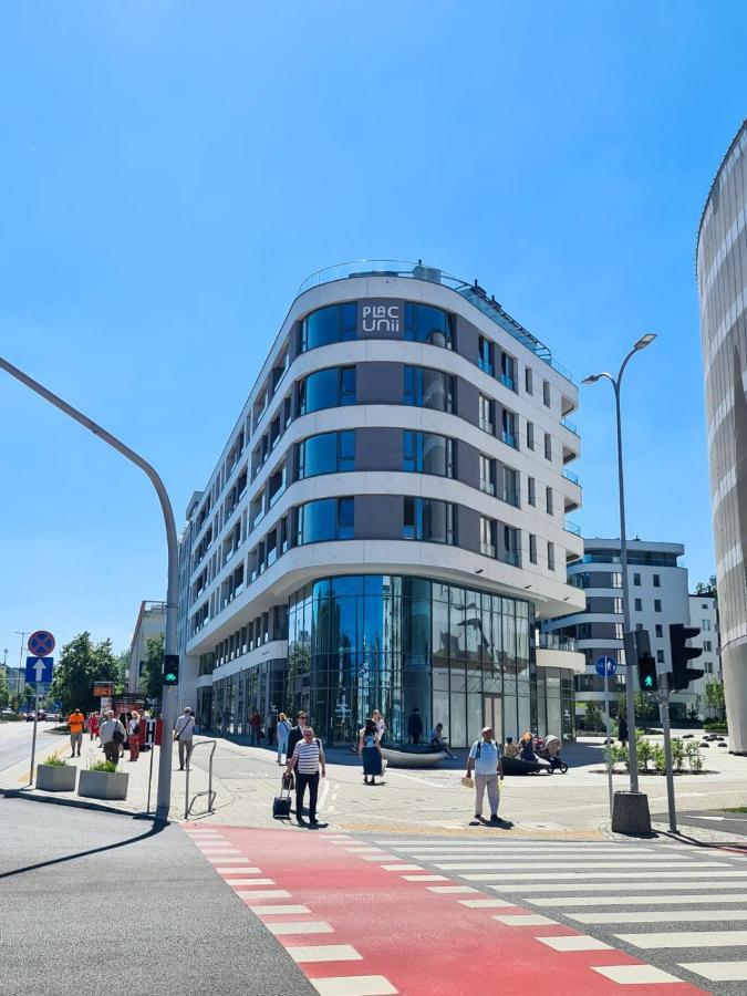 Sea Apartament - Plac Unii กดิเนีย ภายนอก รูปภาพ