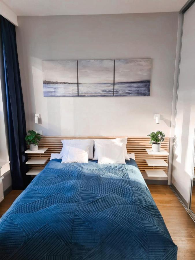 Sea Apartament - Plac Unii กดิเนีย ภายนอก รูปภาพ