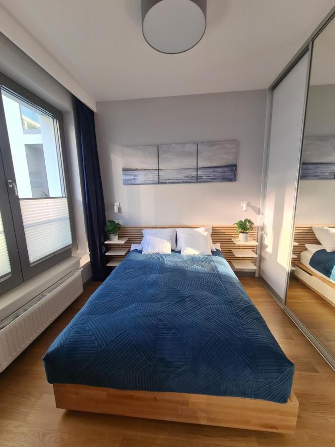Sea Apartament - Plac Unii กดิเนีย ภายนอก รูปภาพ