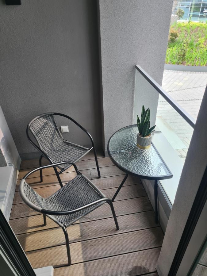 Sea Apartament - Plac Unii กดิเนีย ภายนอก รูปภาพ